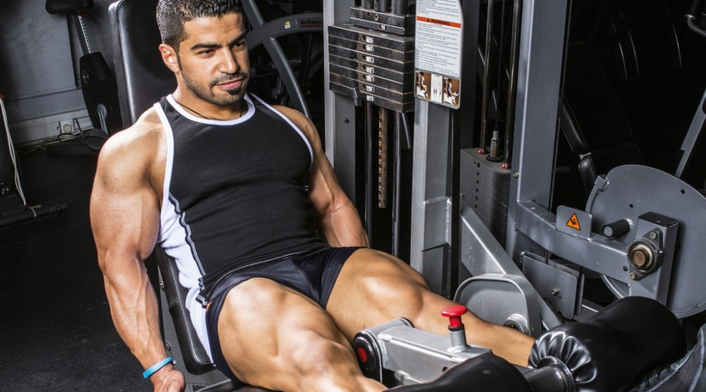 5 BEST Leg Workouts For Thicker Quads and Hams